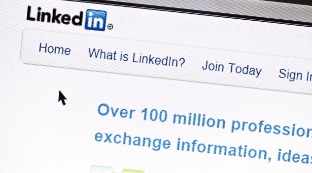  LinkedIn myths busted: top 10 warning flags for those starting out